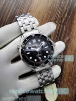 Omega Seamaster Black Dial Stainless Steel Replica Watch